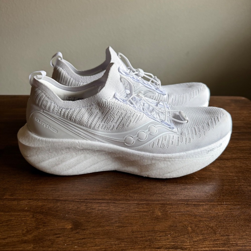 Saucony Triumph SG Cool White Knit Running Shoes Women's 11 S11013-100